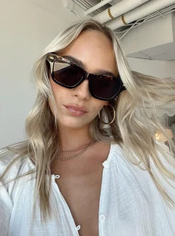 Princess Polly Alley Sunglasses  Tort Best Sale