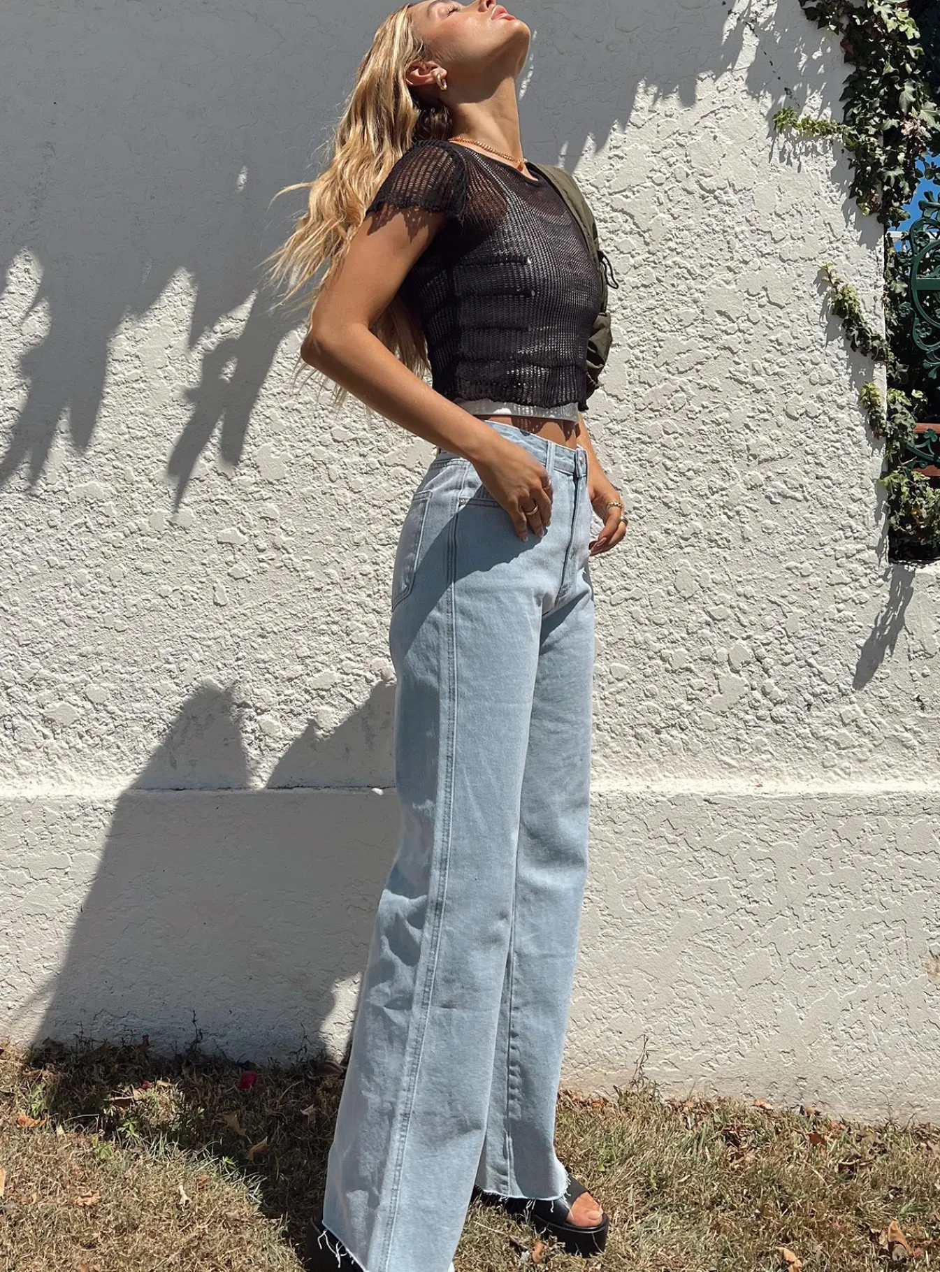 Princess Polly Arlington Straight Leg Denim Jeans Light Wash Light Wash Denim Sale
