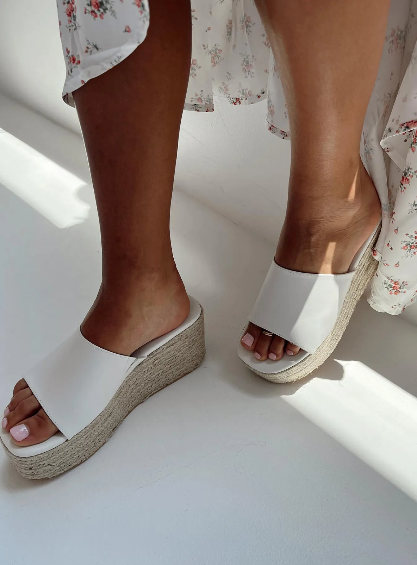 Princess Polly Arton Espadrille Platform Sandals White New