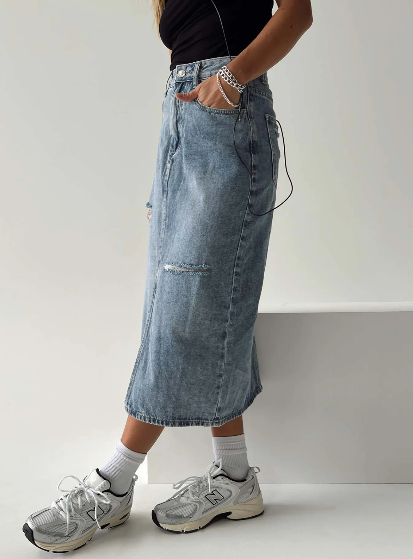 Princess Polly Belsie Midi Skirt Light Wash Denim Discount