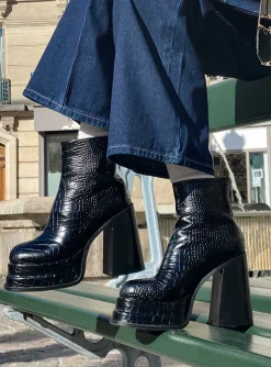 Princess Polly Benon Platform Ankle Boots  Black Flash Sale