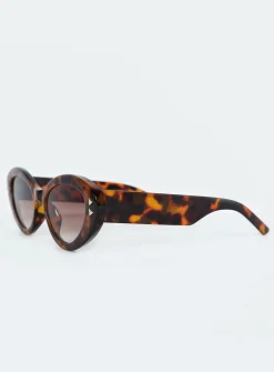 Princess Polly Brinney Sunglasses  Tort Hot