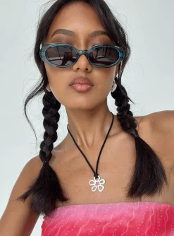 Princess Polly Caxton Sunglasses  Blue Outlet