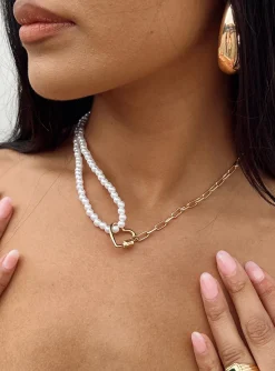 Princess Polly Centennial Heart Necklace  Gold Fashion