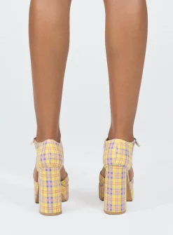 Princess Polly Chabert Platform Heels/ Check   Yellow Discount