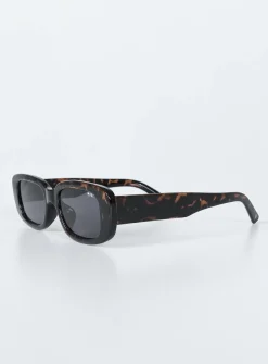 Princess Polly Creeper Sunglasses Shell   Tortoise Cheap