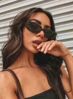 Princess Polly Creeper Sunglasses Shell   Tortoise Cheap