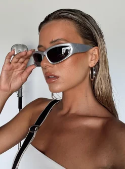 Princess Polly Francese Sunglasses  Silver New