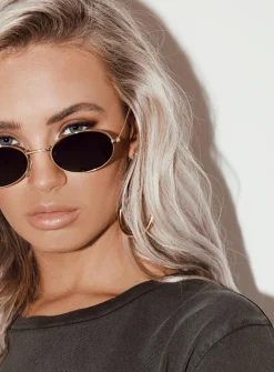 Princess Polly Frankie Oval Sunglasses Black/Gold Fashion