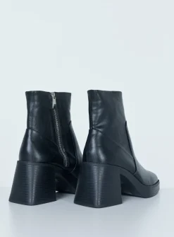 Princess Polly Halo Boots  Black Best