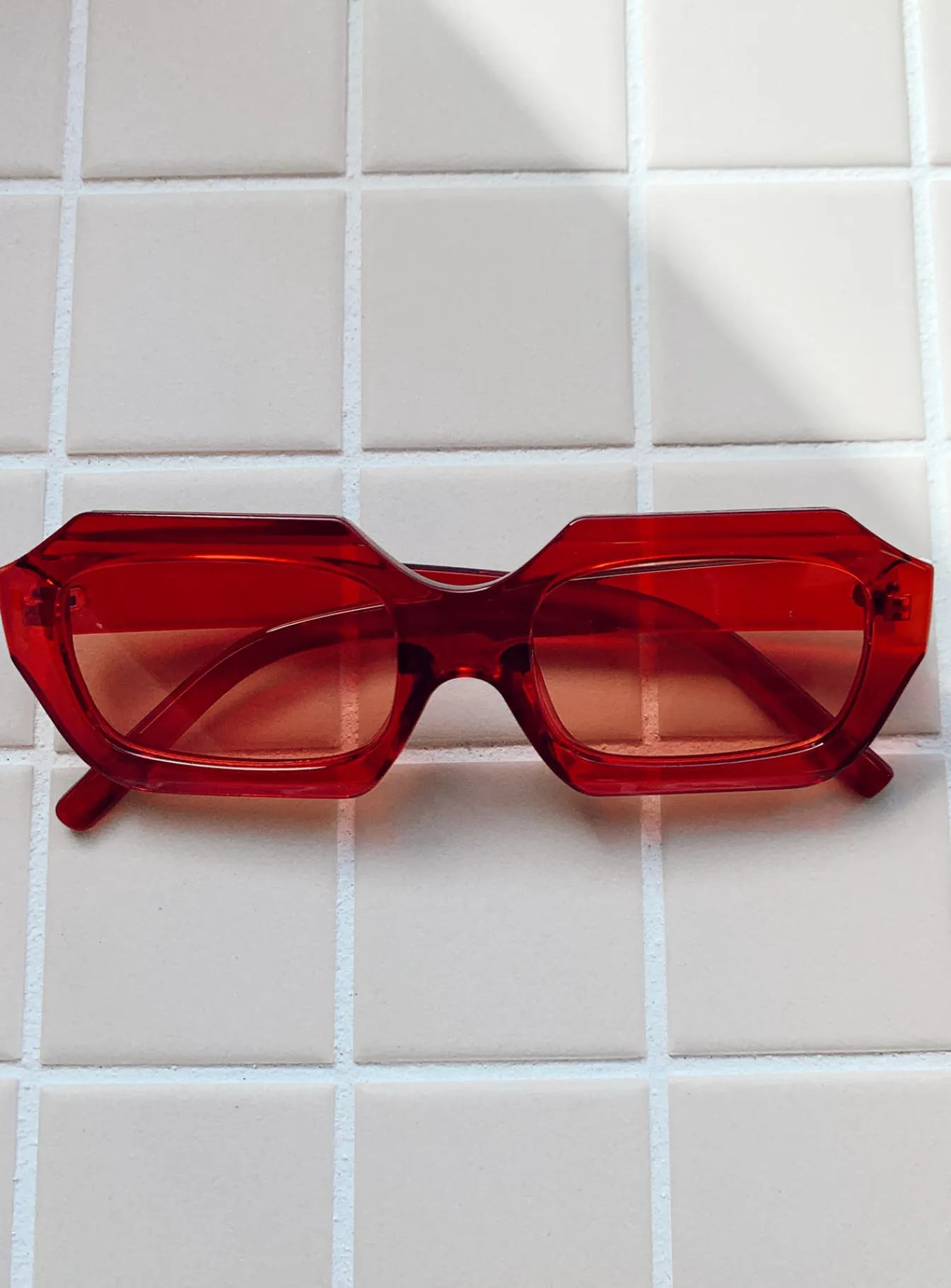 Princess Polly Hampshire Sunglasses Red Sale