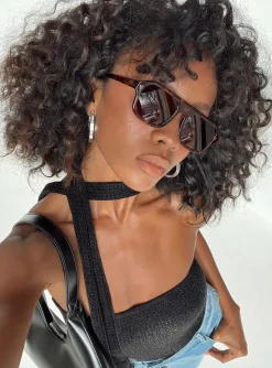 Princess Polly Hetley Sunglasses  Tort New