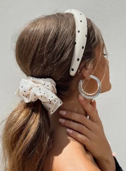 Princess Polly Hughes Scrunchie &Amp; Headband  Cream New