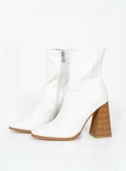 Princess Polly Izuka Ankle Boots  White Best