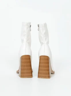 Princess Polly Izuka Ankle Boots  White Best