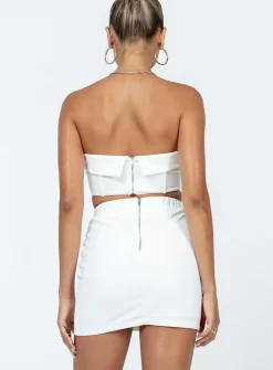 Princess Polly Jesse Set  White Flash Sale