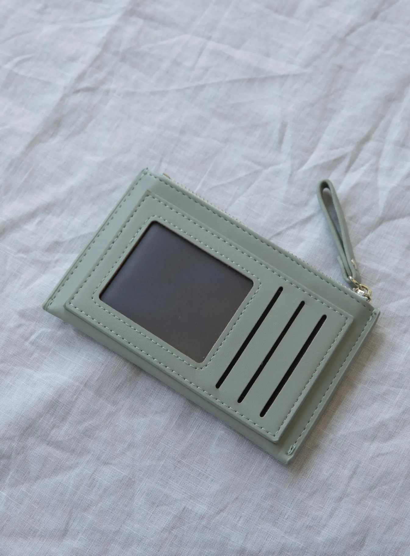 Princess Polly Keep Track Wallet Green Hot