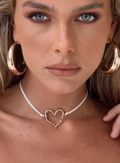 Princess Polly Keyra Necklace  Gold / White Best Sale