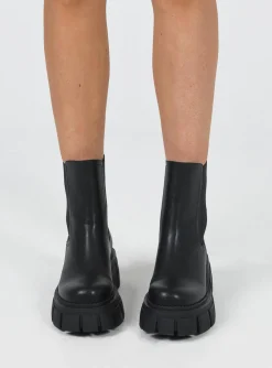 Princess Polly Leddick Boots  Black Clearance