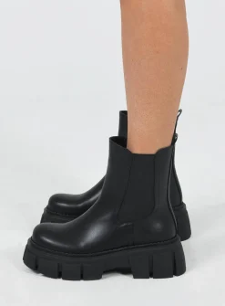 Princess Polly Leddick Boots  Black Clearance