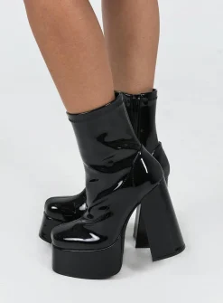 Princess Polly Libby Platform Boots Black New