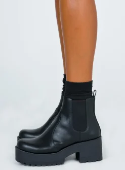 Princess Polly Lipstikeamon Boots   Black Flash Sale