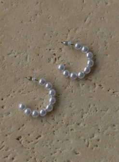 Princess Polly Maud Pearl Earrings  White Fashion