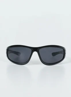 Princess Polly Mora Sunglasses  Black Sale
