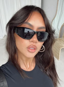 Princess Polly Mora Sunglasses  Black Sale