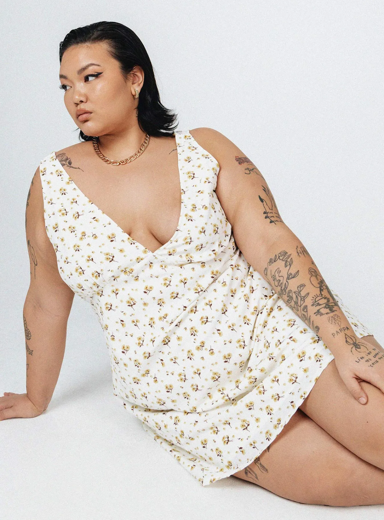 Princess Polly Nellie Mini Dress/ Yellow Floral Curve White Shop