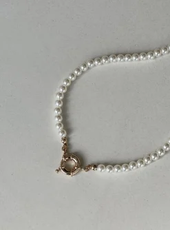 Princess Polly Neverfall Necklace  Gold New