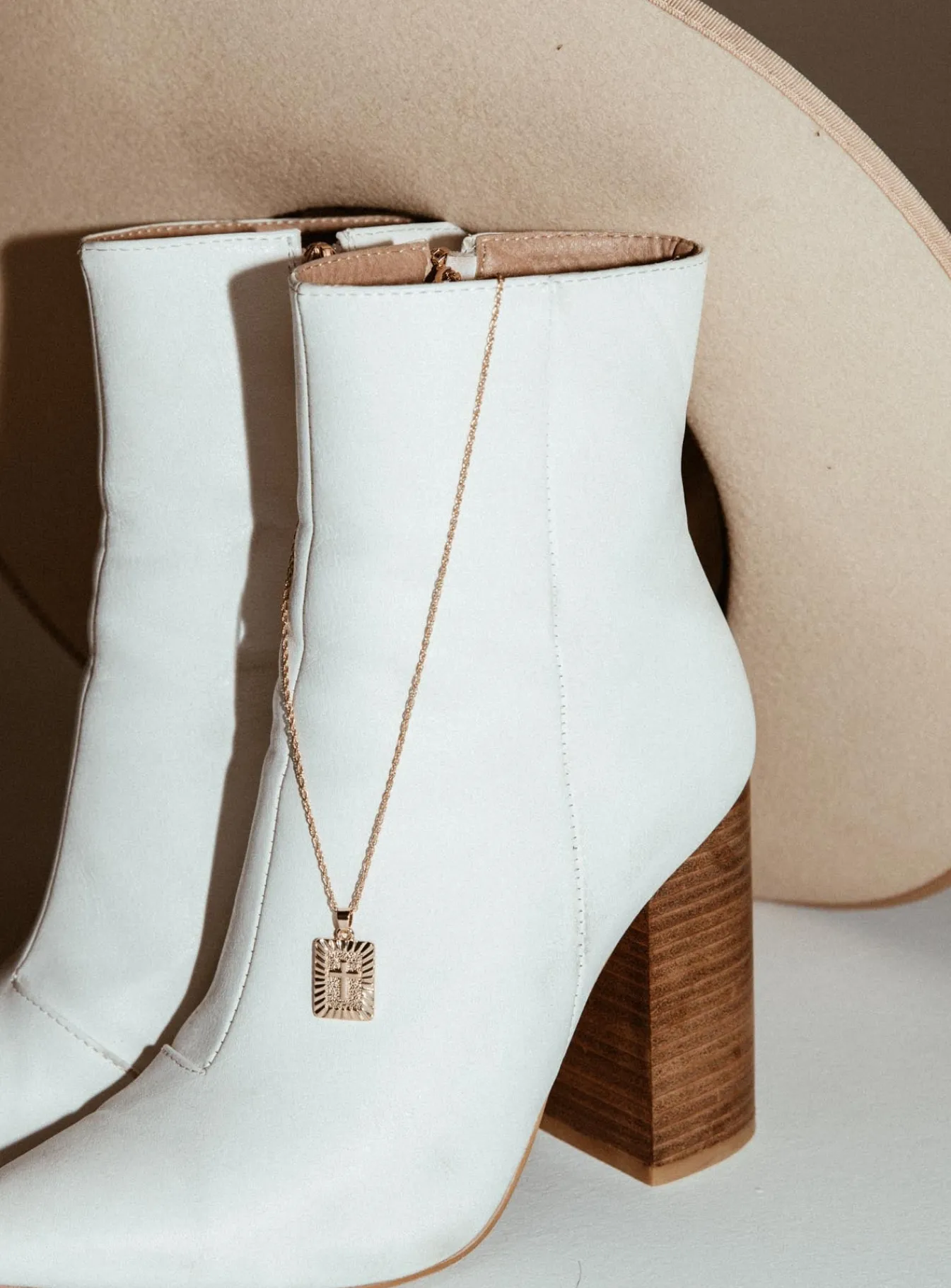 Princess Polly Original Necklace Gold Fashion