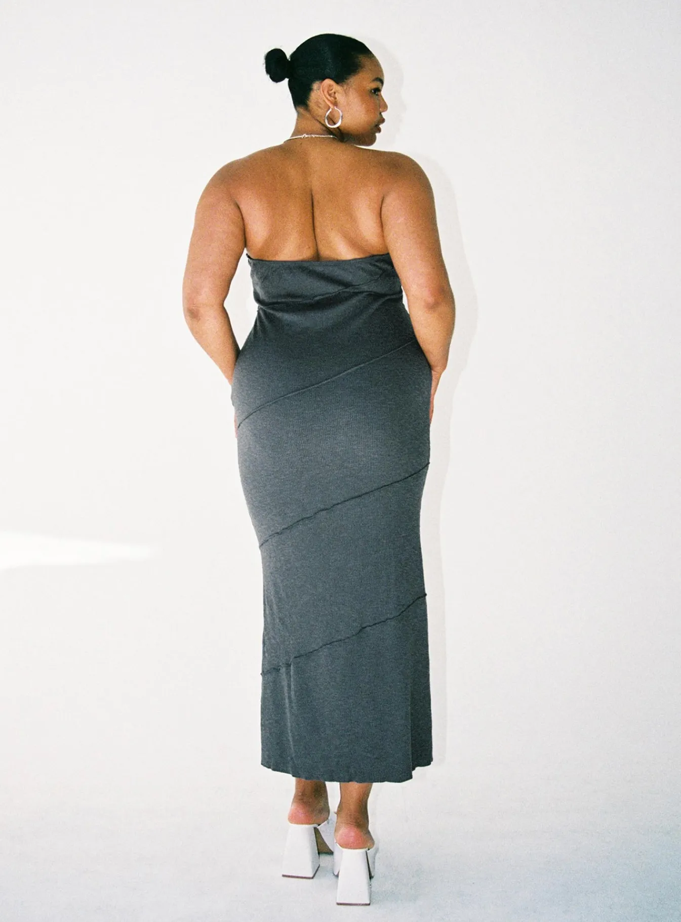 Princess Polly Oscar Midi Dresscurve Grey Clearance