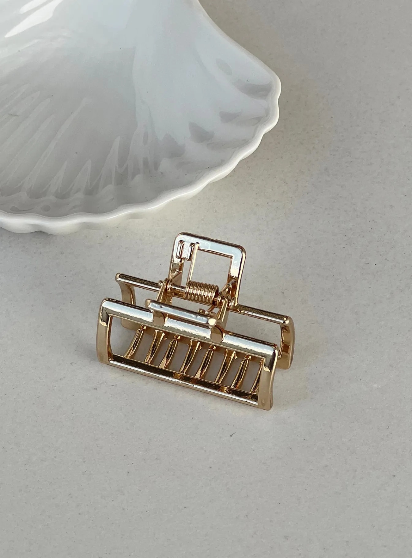 Princess Polly Osheya Hair Clip Gold Best Sale