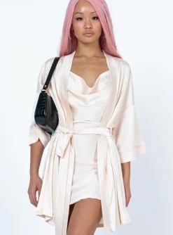 Princess Polly Rise And Shine Dressing Gown  Champagne New