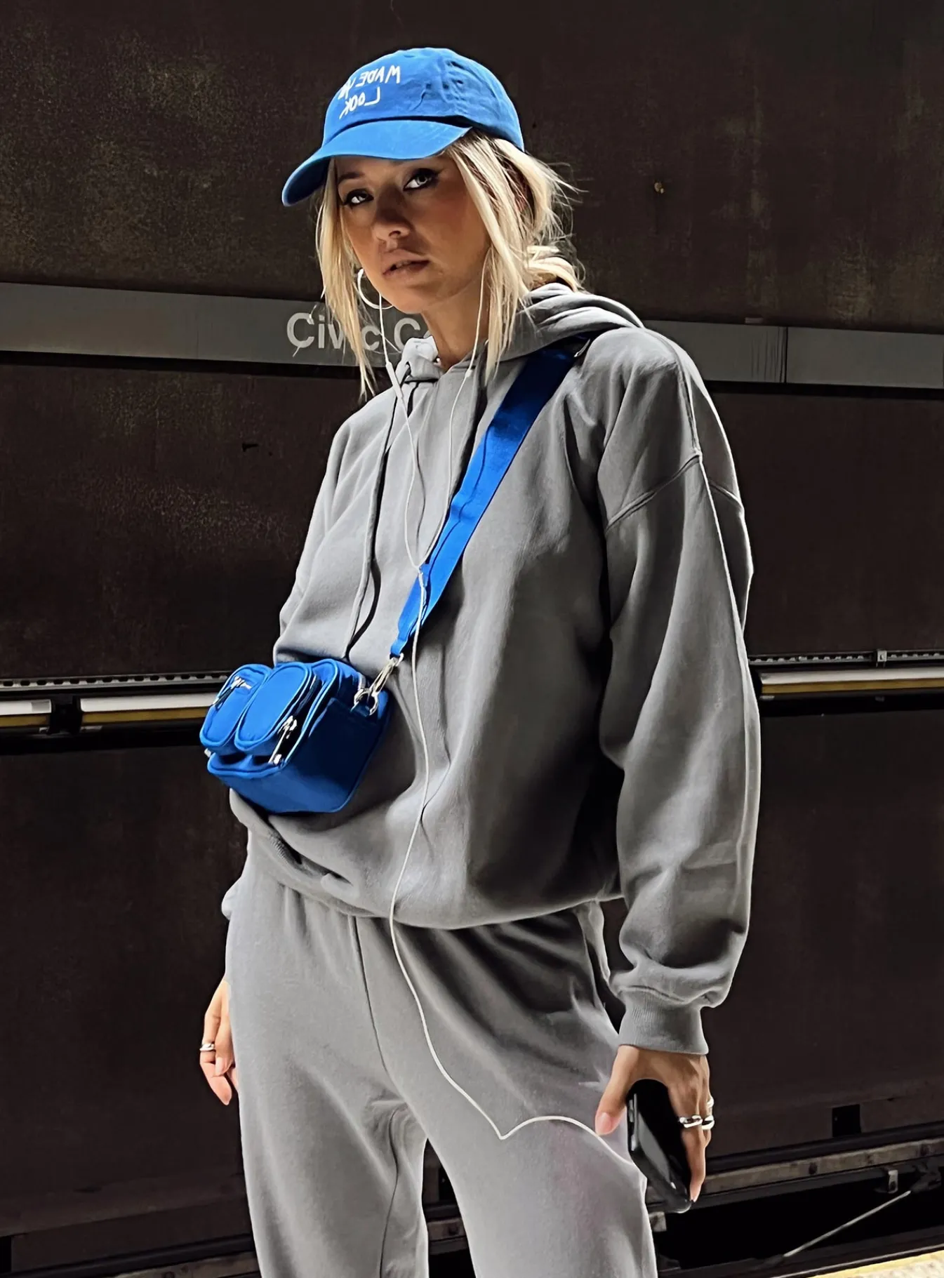 Princess Polly Ritu Oversized Hoodie Charcoal Hot