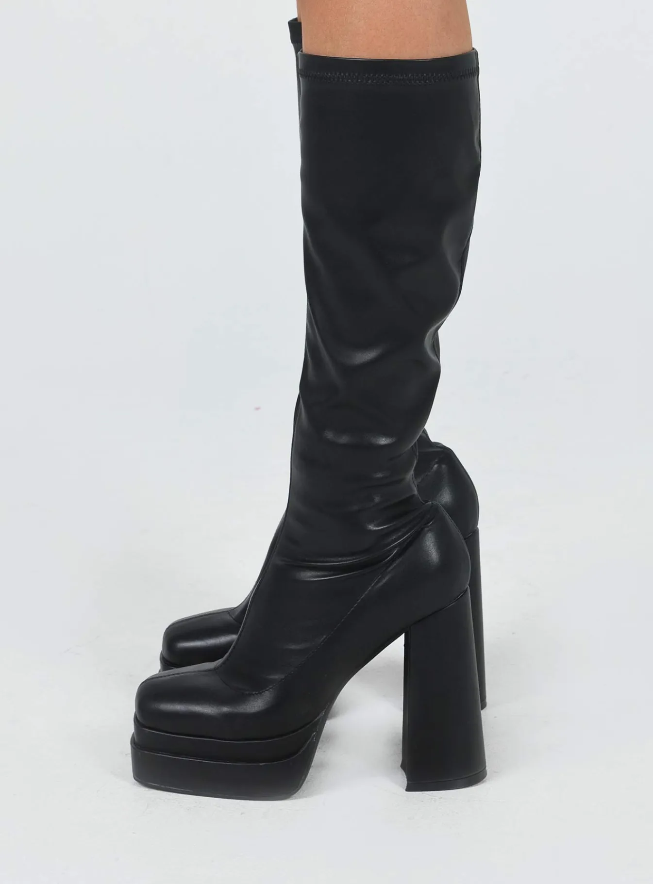 Princess Polly Rodney Platform Boot Black Hot