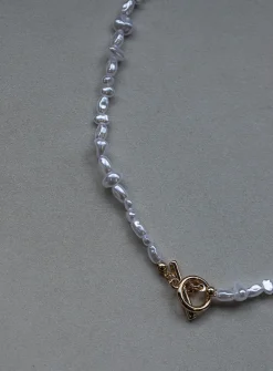 Princess Polly Sutter Pearl Necklace  White Best