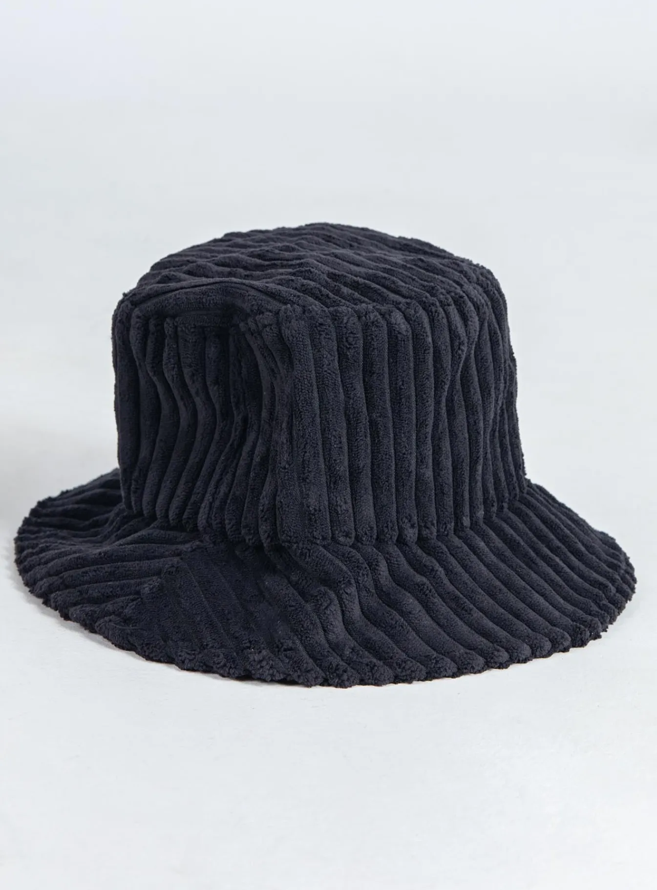Princess Polly The Vintage Bucket Hat  Black New