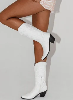 Princess Polly Therapy Clayton Boots  White Outlet