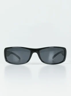 Princess Polly Wallace Sunglasses  Black Cheap