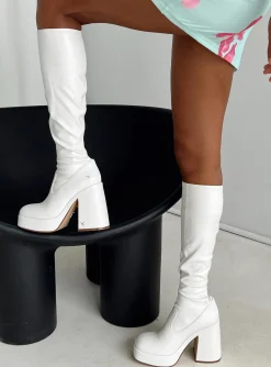 Princess Polly Windsor Smith Highkey Platform Knee High Boots  Snow Cheap