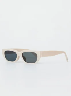Princess Polly Winnick Sunglasses  Cream Best