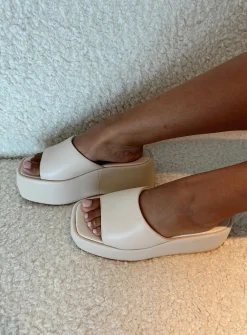 Princess Polly Zimmer Platform Sandals  Cream Clearance